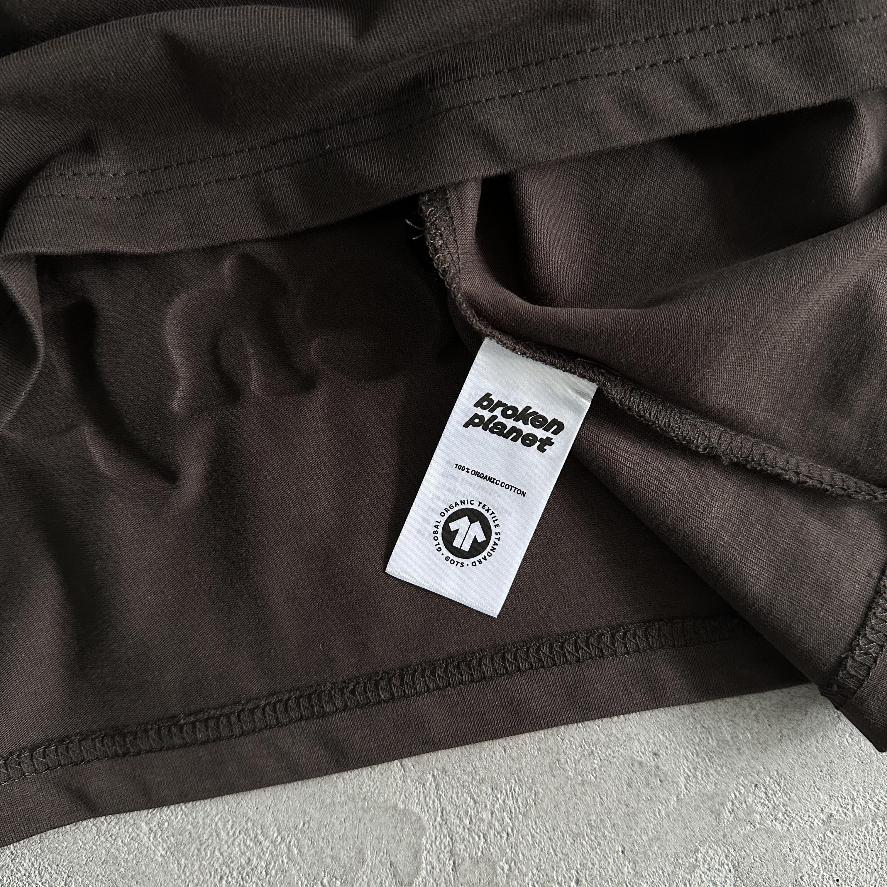 Broken P Heartess Love Tshirt-mocha